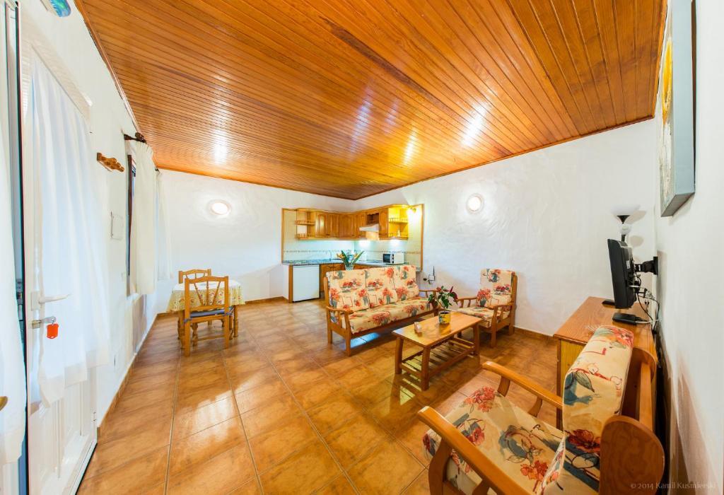 Vv Complejo Vacacional Villamaria Лос-Льянос-де-Аридане Экстерьер фото